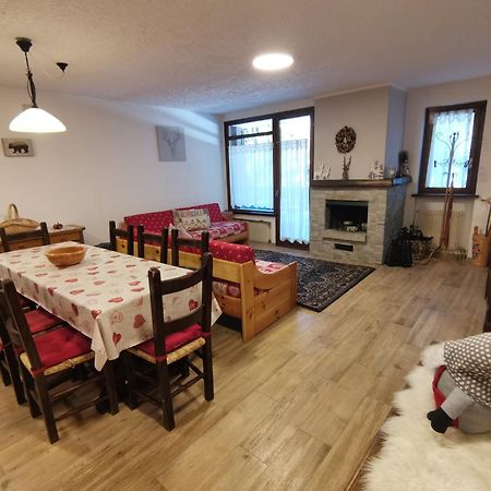 Ferienwohnung Casa Cinque Funghi A Folgarida Exterior foto