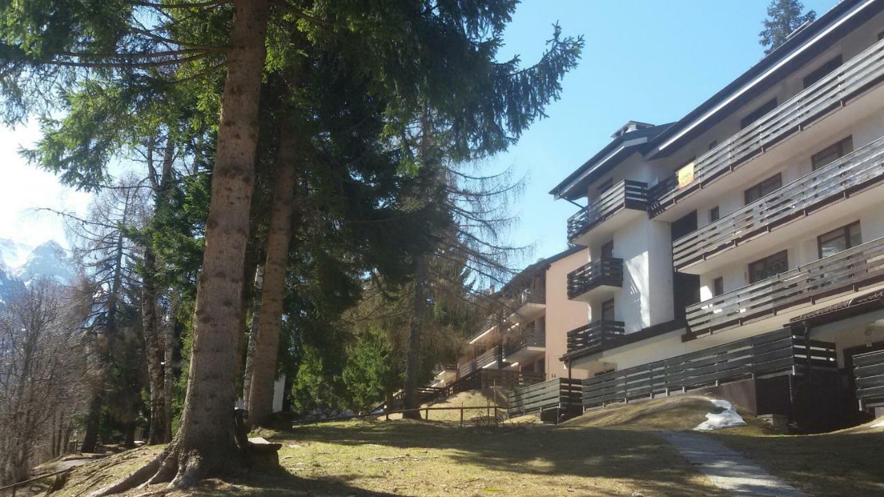 Ferienwohnung Casa Cinque Funghi A Folgarida Exterior foto